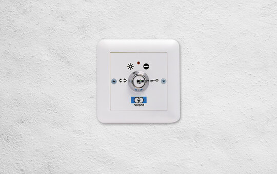 record BDE-M – Mekanisk kontrollpanel